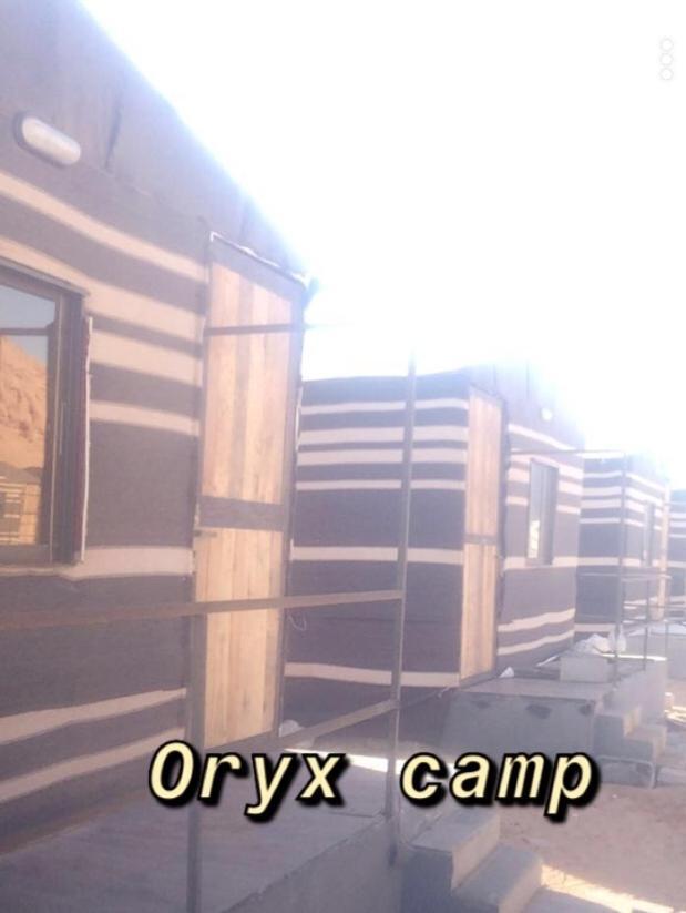 Oryx Camp Hotel Wadi Rum Esterno foto